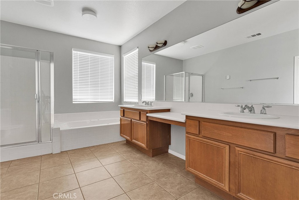 13204 Monrovia Street