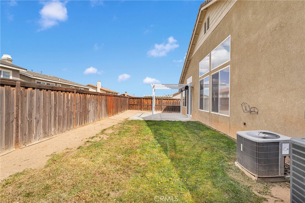 13204 Monrovia Street