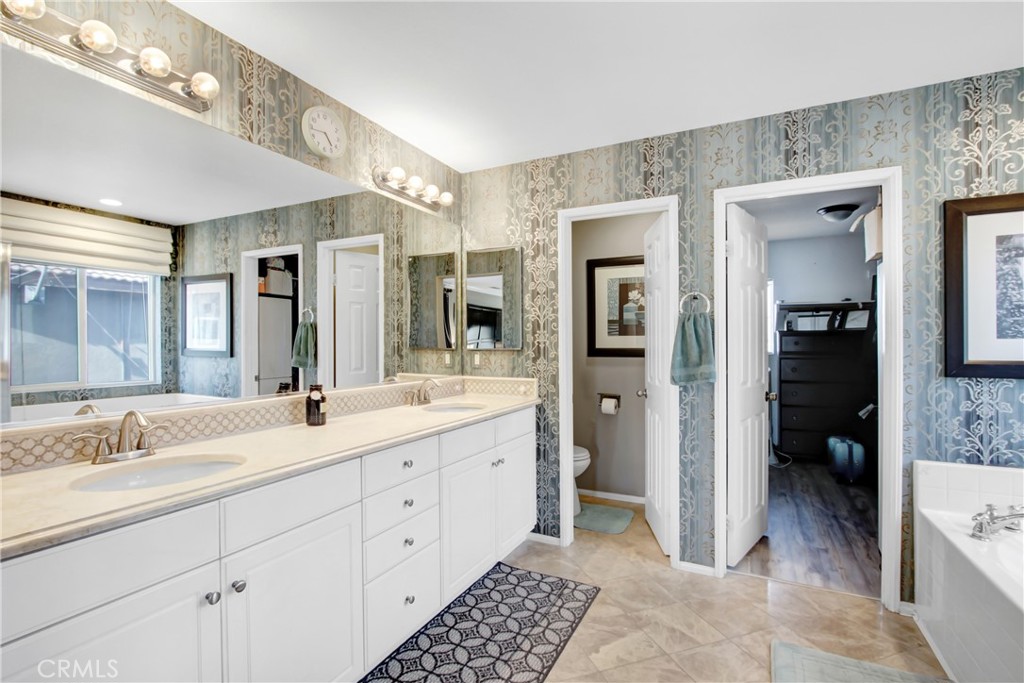 11543 Sky Pointe Drive