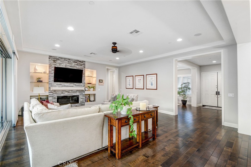 5638 Capella