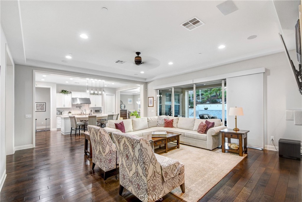5638 Capella