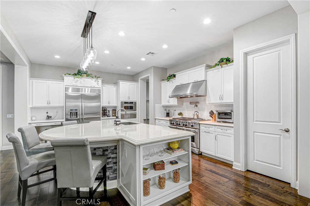 5638 Capella