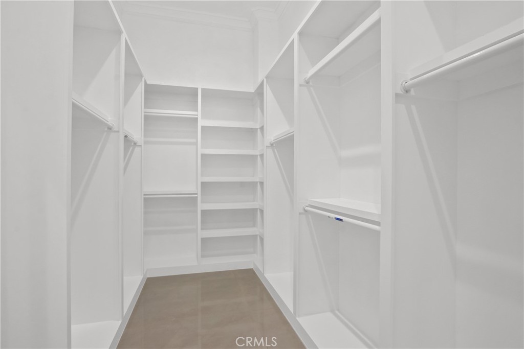 13715 Copley