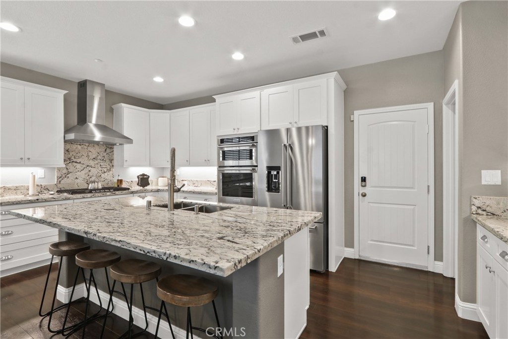 5052 Glenwood