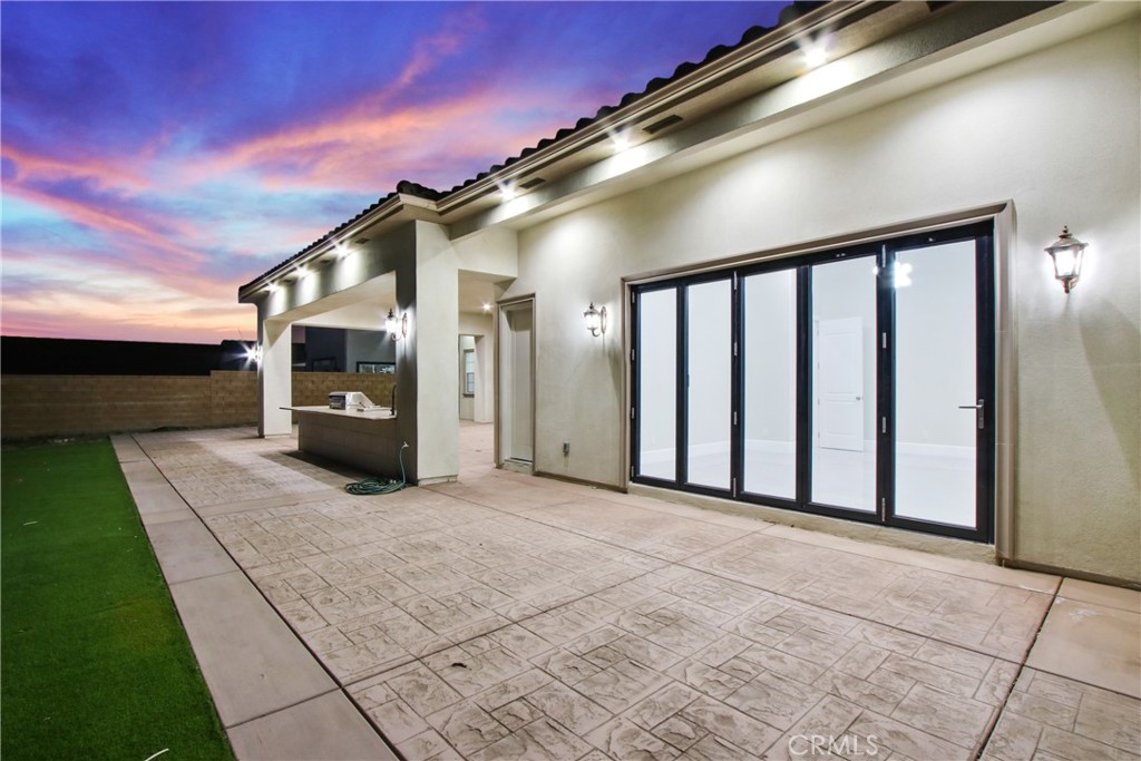 13715 Copley