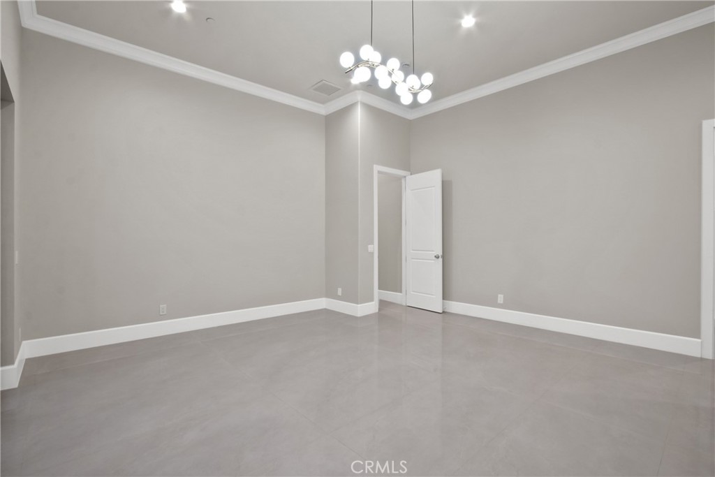 13715 Copley