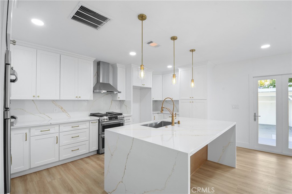 2137 Ostrom