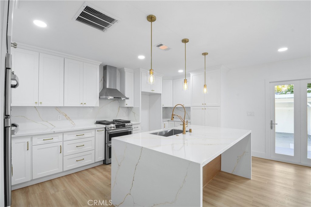 2137 Ostrom