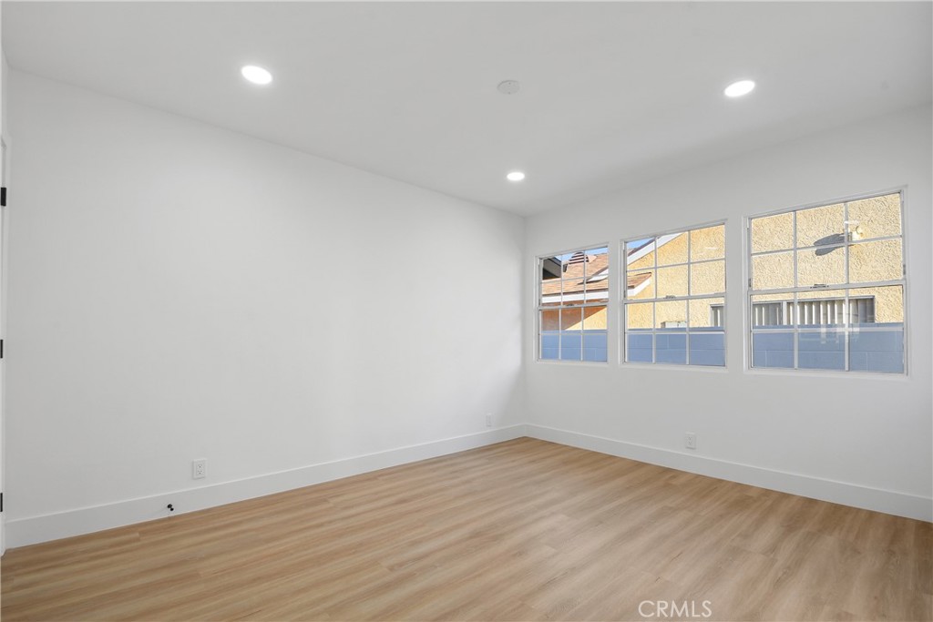 2137 Ostrom