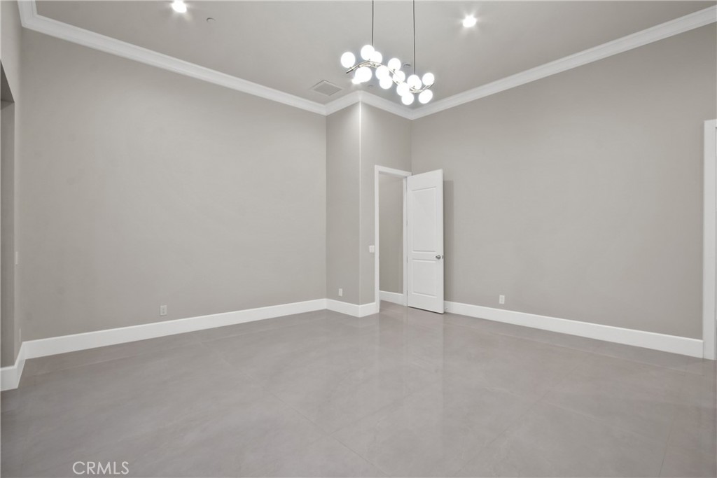 13715 Copley