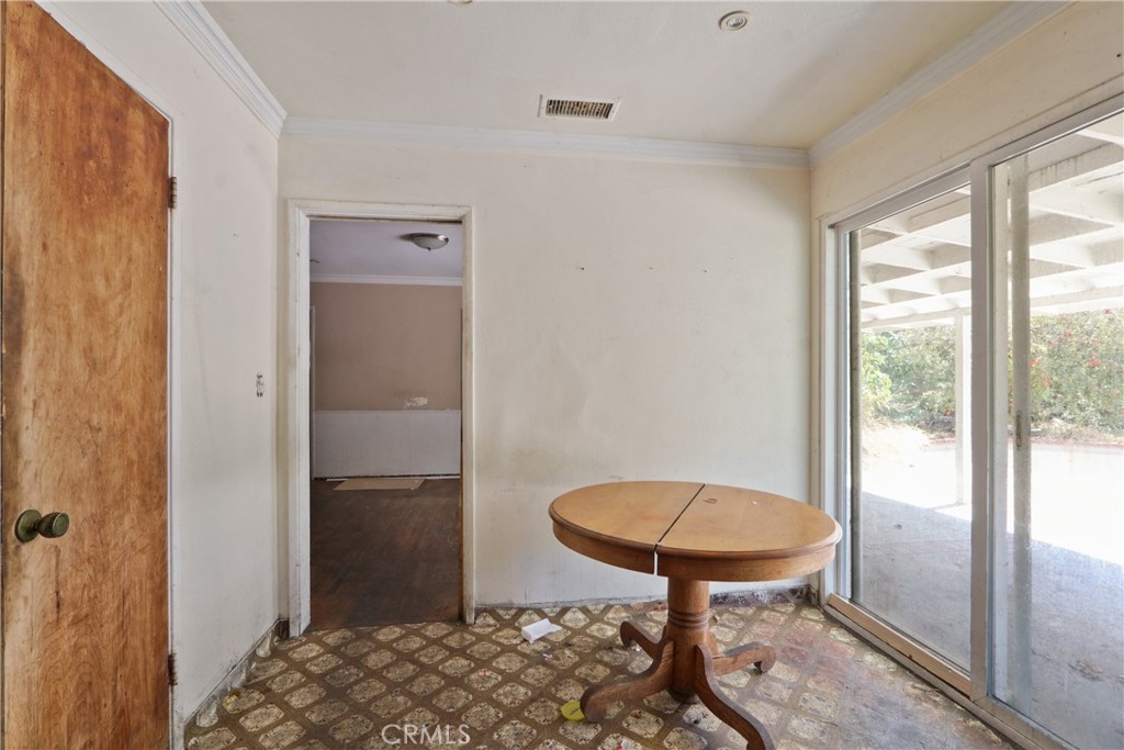 1432 W Birchmont