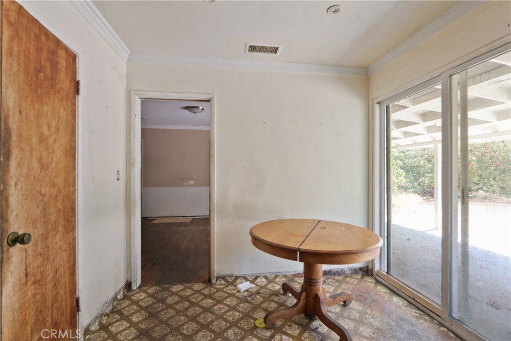 1432 W Birchmont