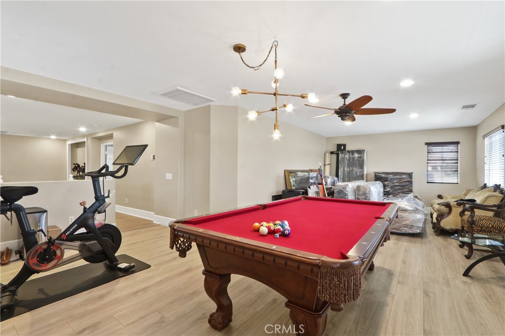 13713 Turf Paradise