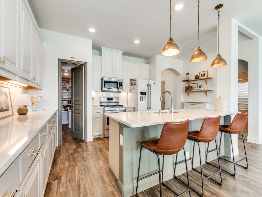 9101 Conroe Drive