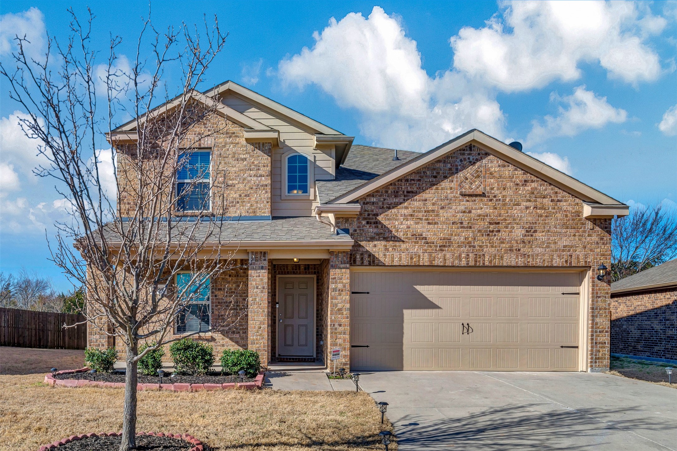 1201 Jasper Crossing