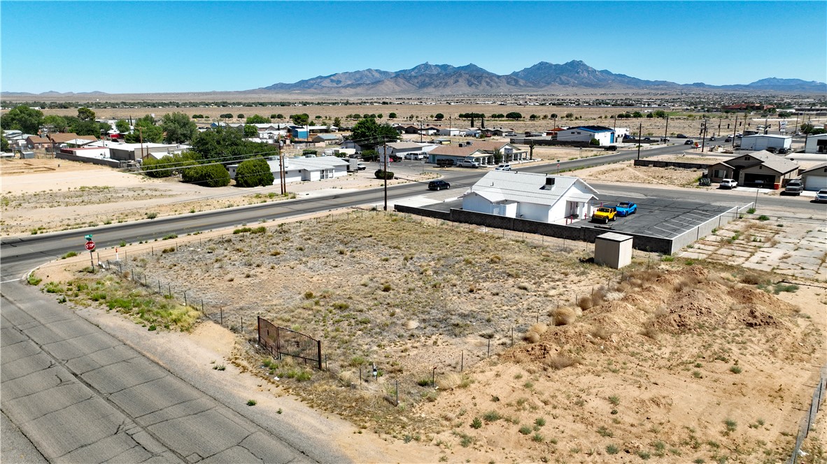 2990 E Northfield Avenue