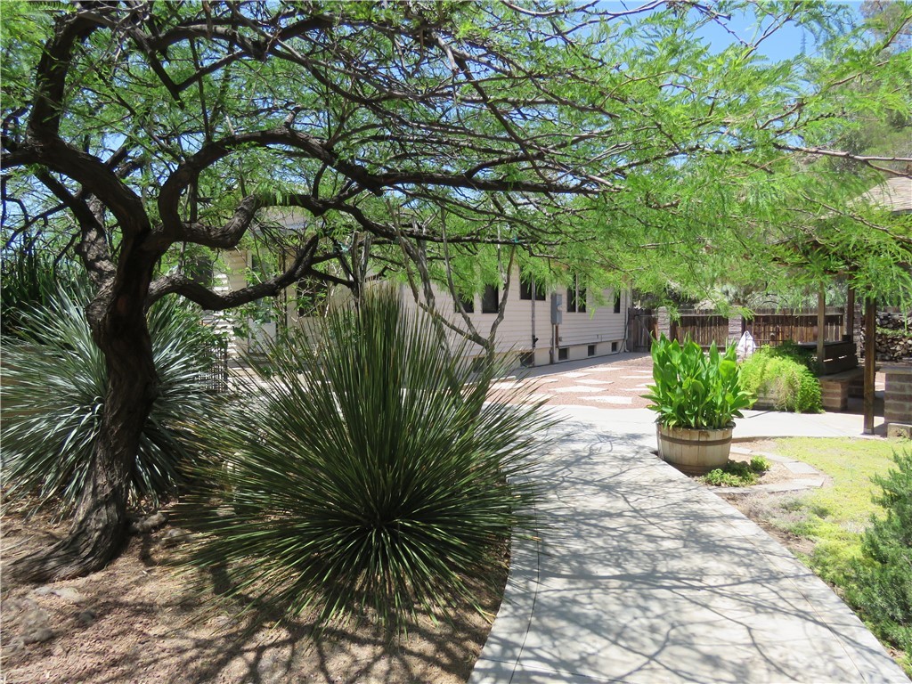 1720 N Clack Canyon Road