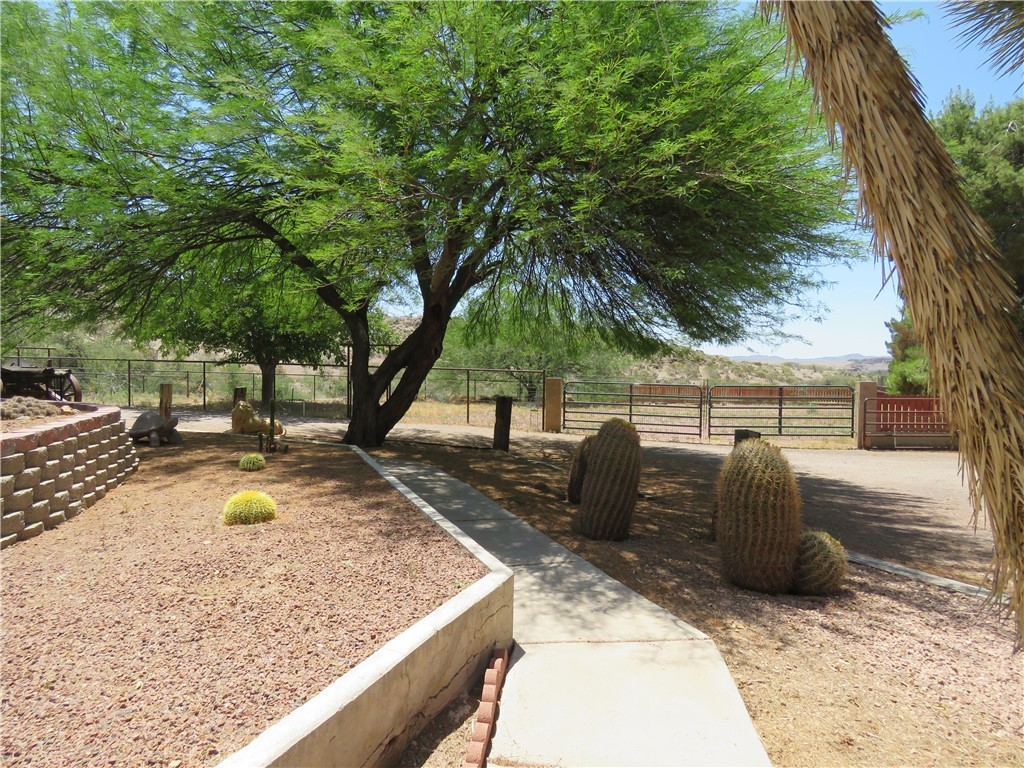 1720 N Clack Canyon Road