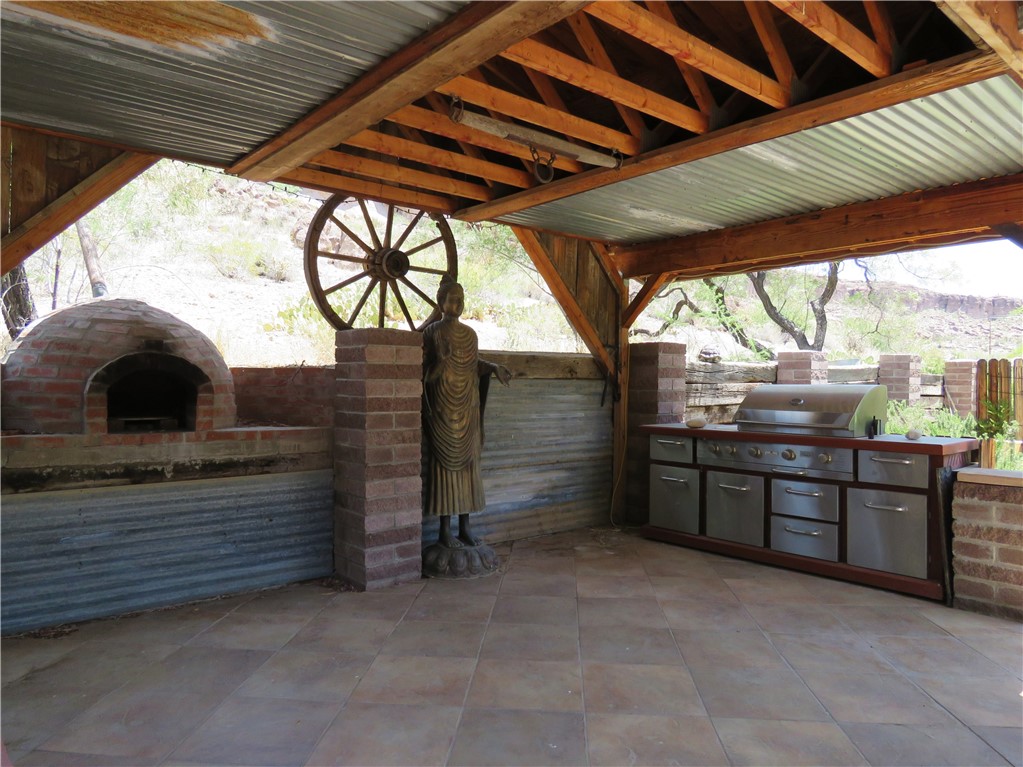 1720 N Clack Canyon Road