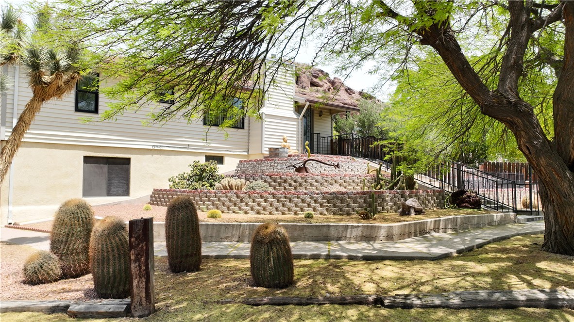 1720 N Clack Canyon Road