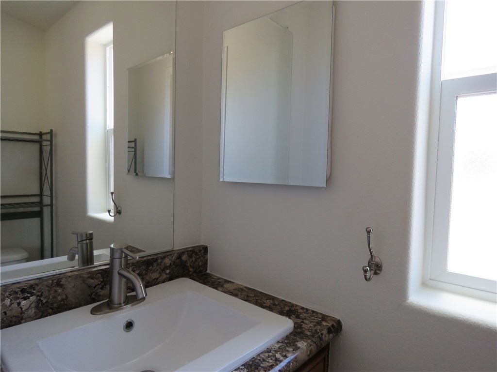 5622 W San Pedro Place