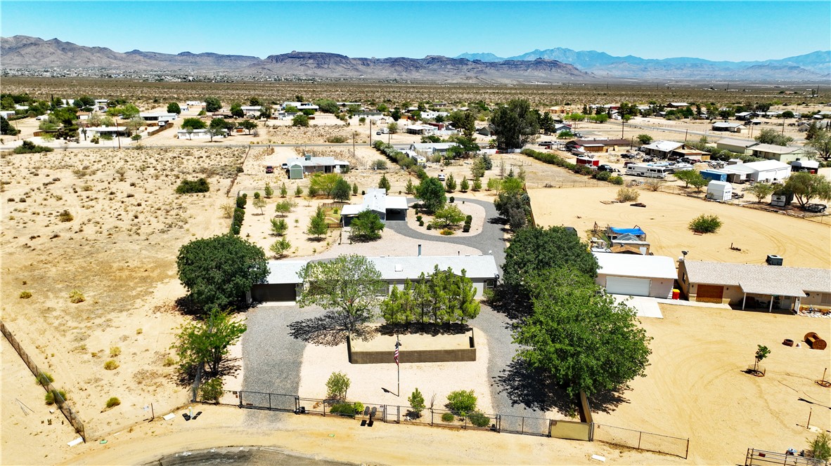 5622 W San Pedro Place