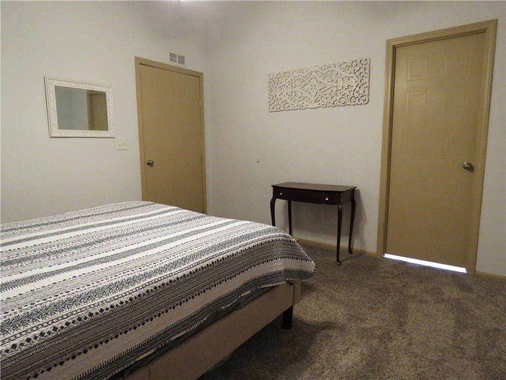 5622 W San Pedro Place