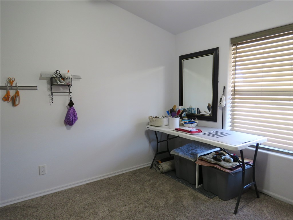 5622 W San Pedro Place