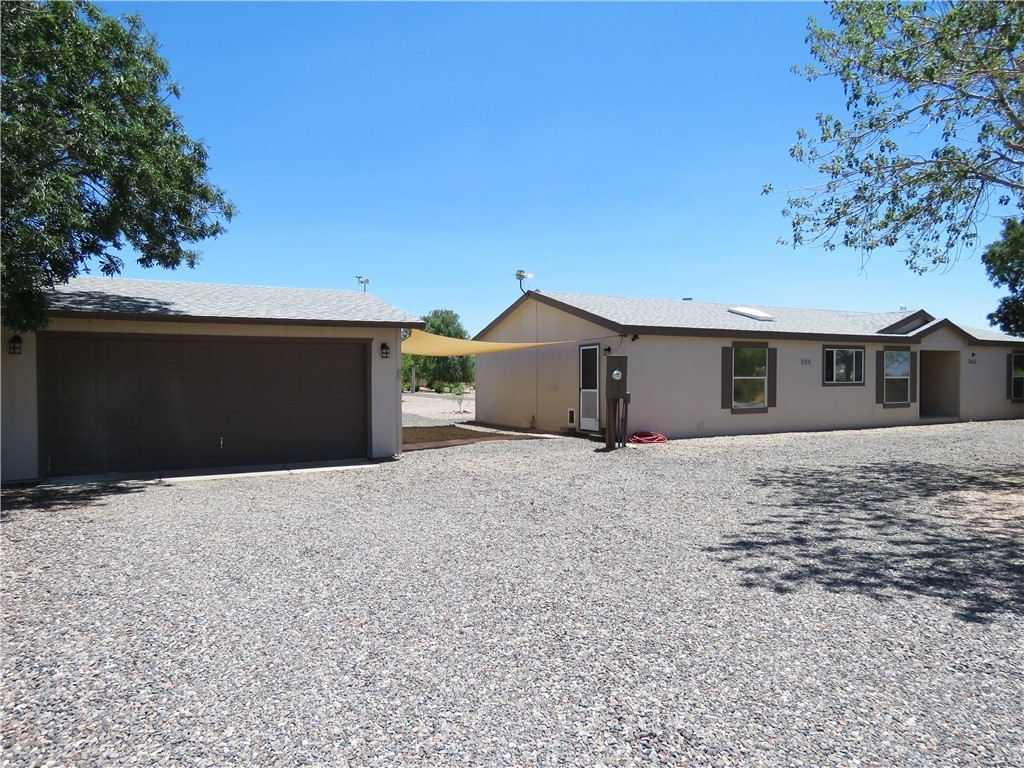 5622 W San Pedro Place