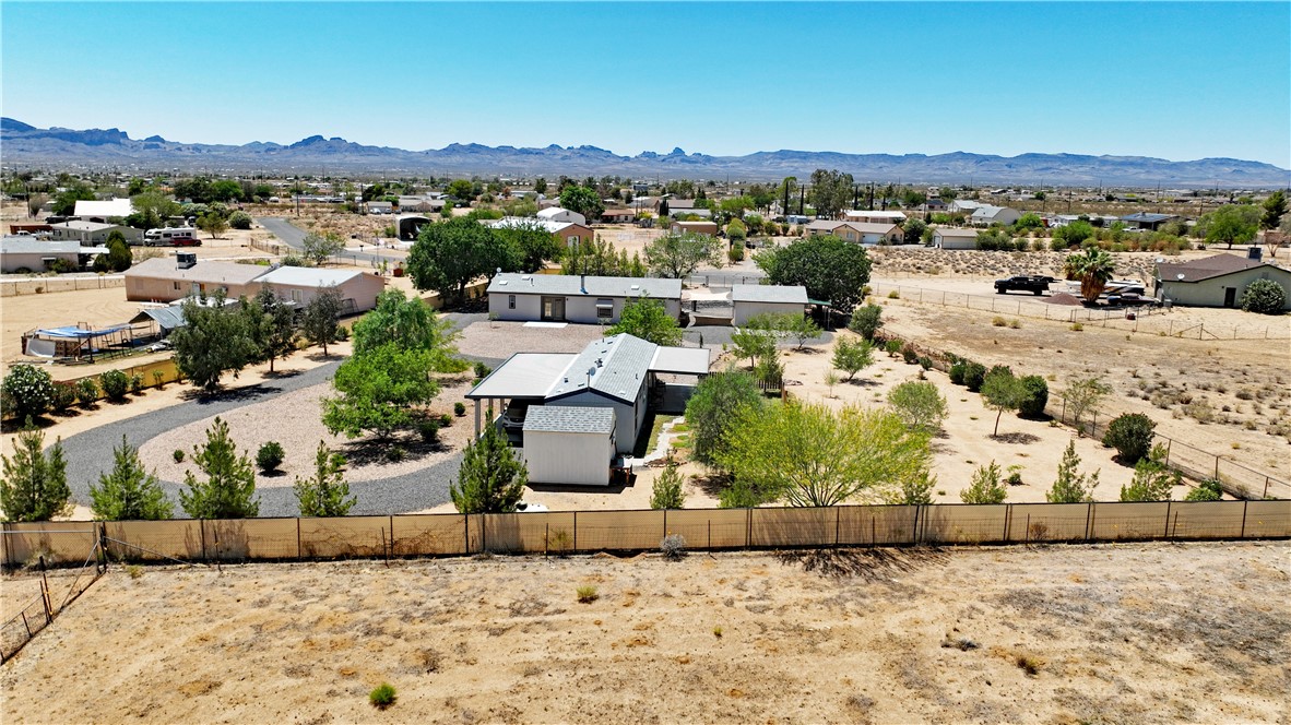 5622 W San Pedro Place