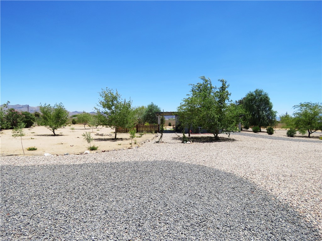 5622 W San Pedro Place