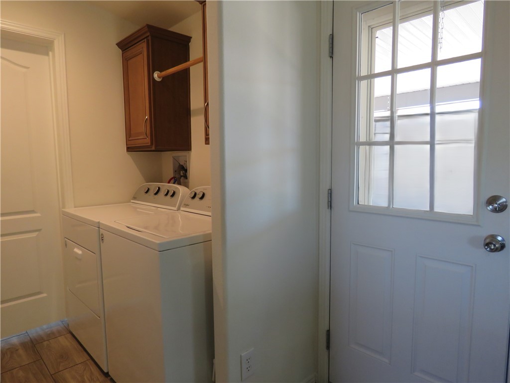 5622 W San Pedro Place