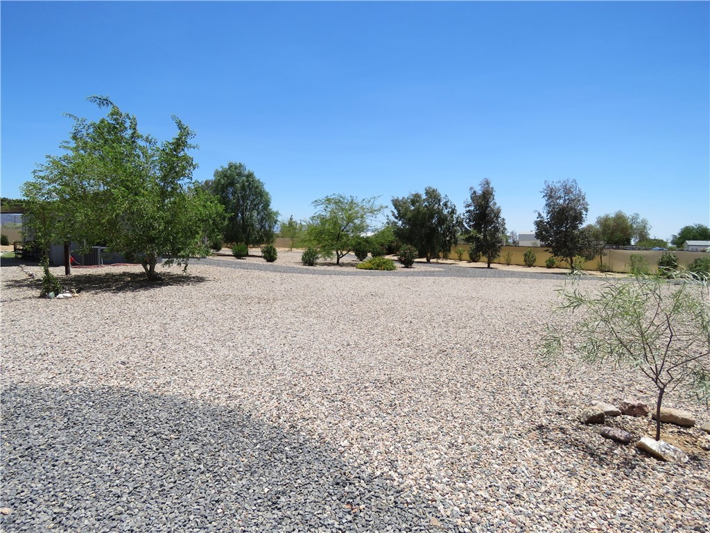 5622 W San Pedro Place