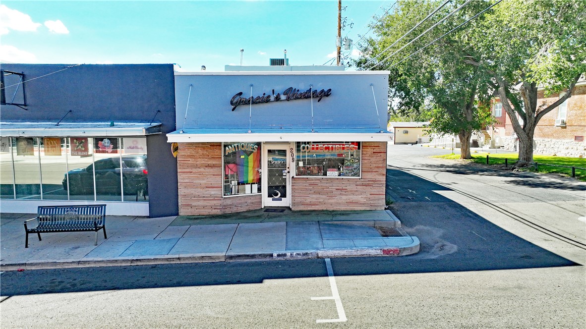 209 4th Street