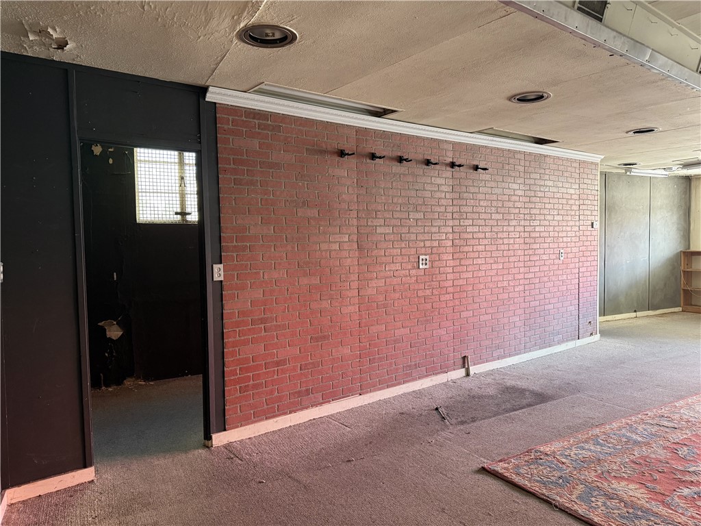 209 4th Street