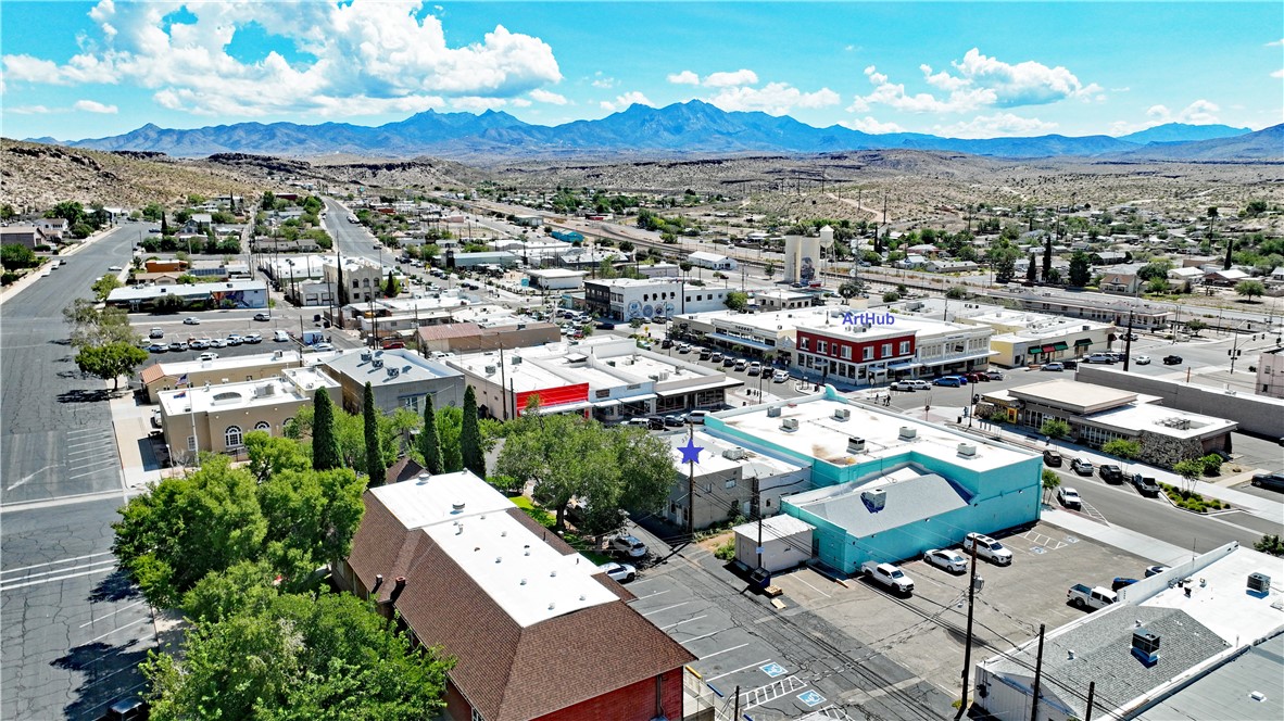 209 4th Street
