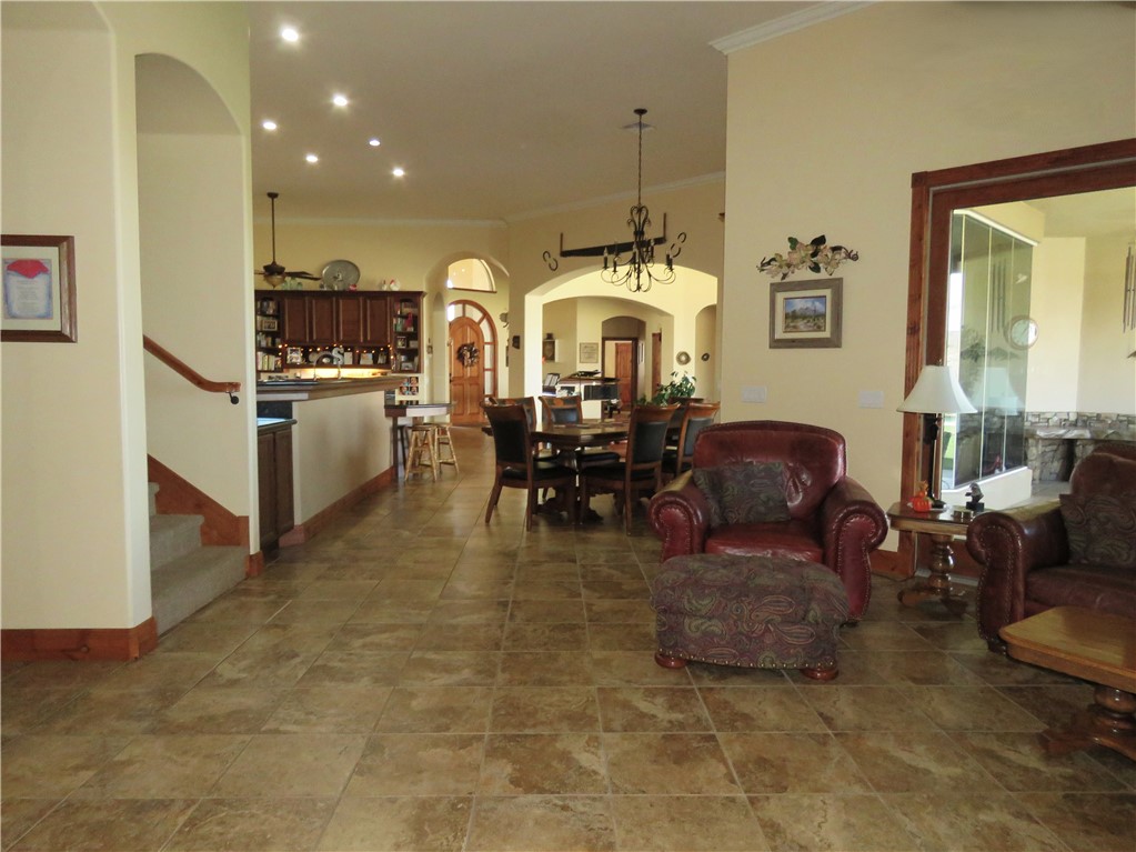 843 S Desert Canyon Way