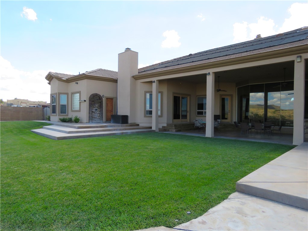 843 S Desert Canyon Way