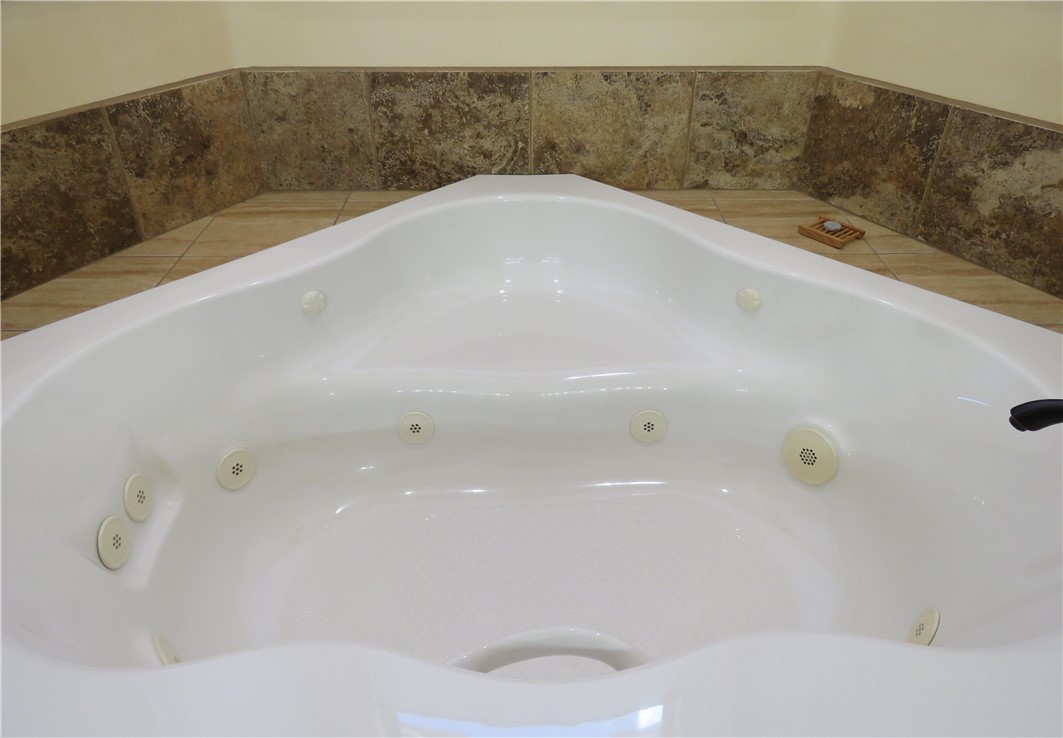 843 S Desert Canyon Way