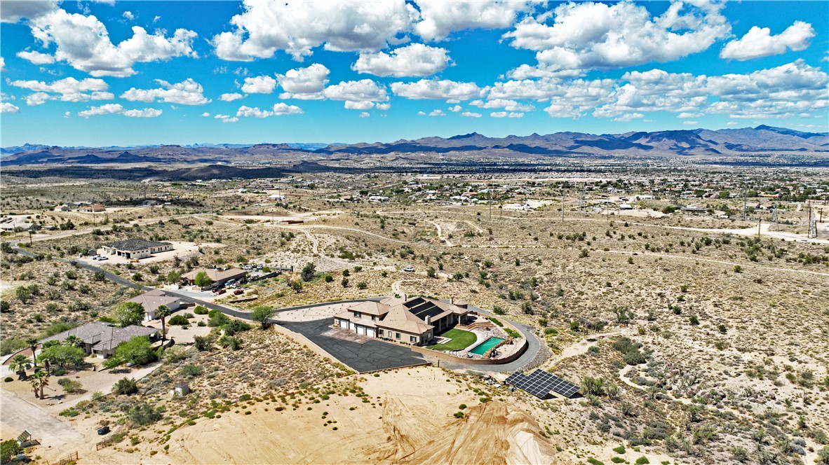 843 S Desert Canyon Way