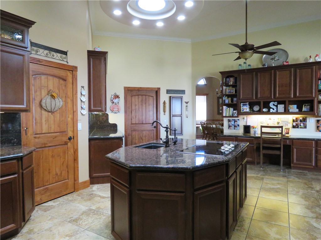 843 S Desert Canyon Way