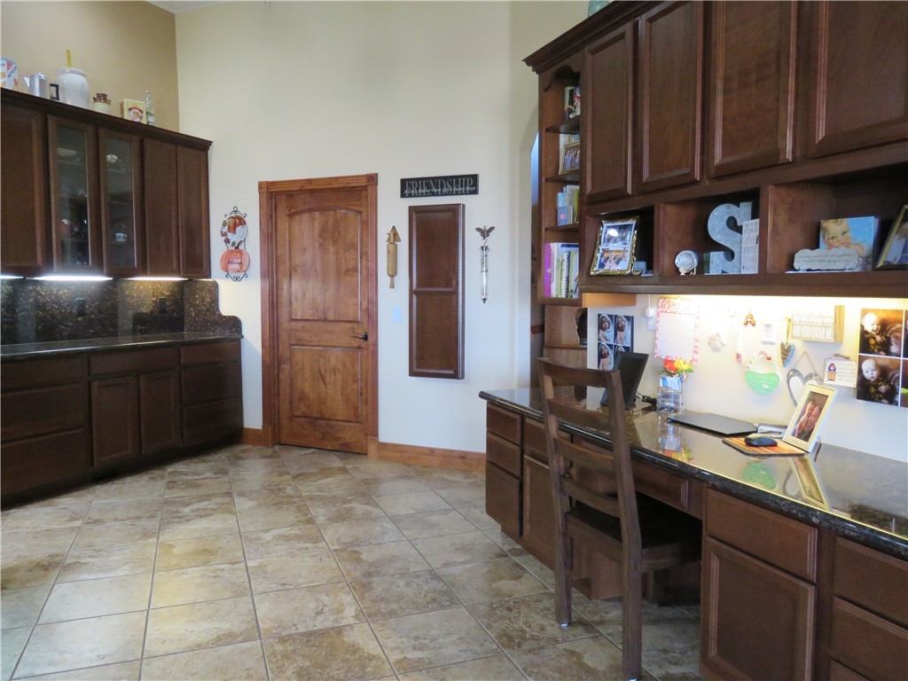 843 S Desert Canyon Way