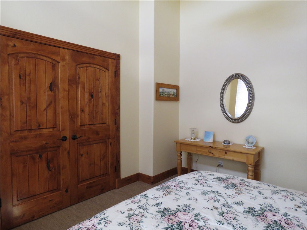 843 S Desert Canyon Way