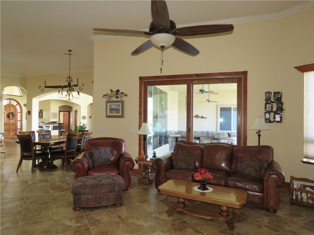 843 S Desert Canyon Way