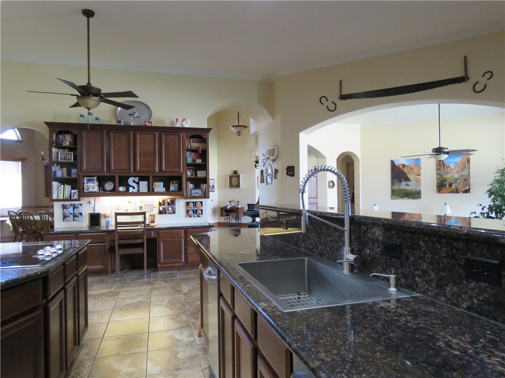 843 S Desert Canyon Way