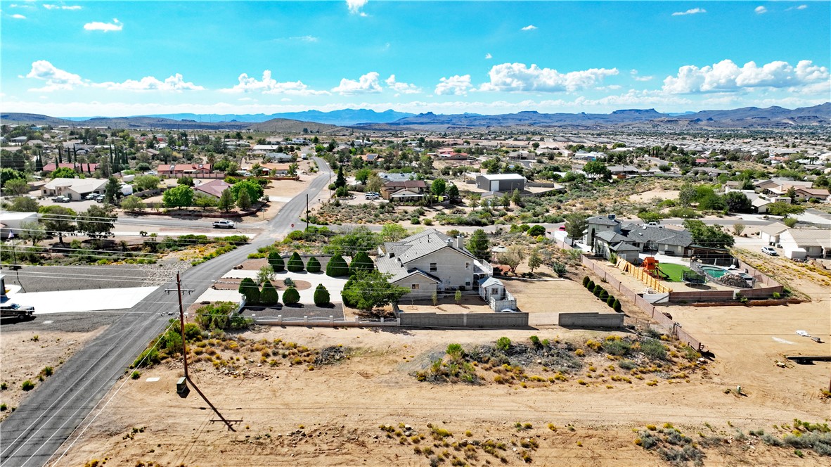 3811 Dakota Road