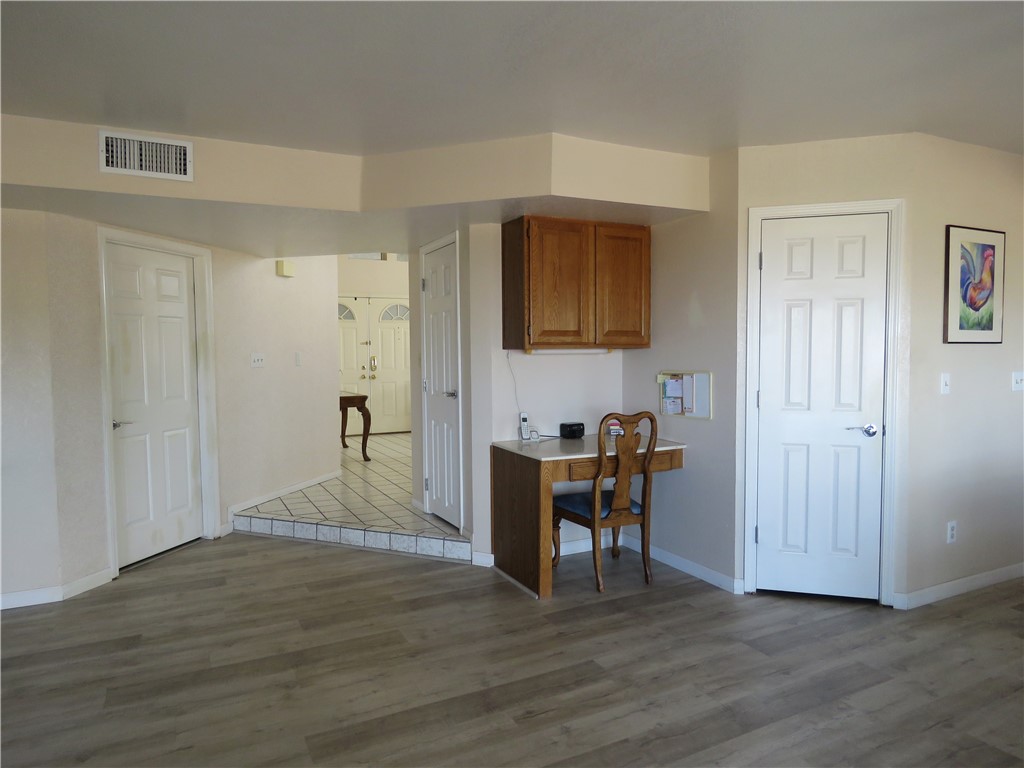 3811 Dakota Road