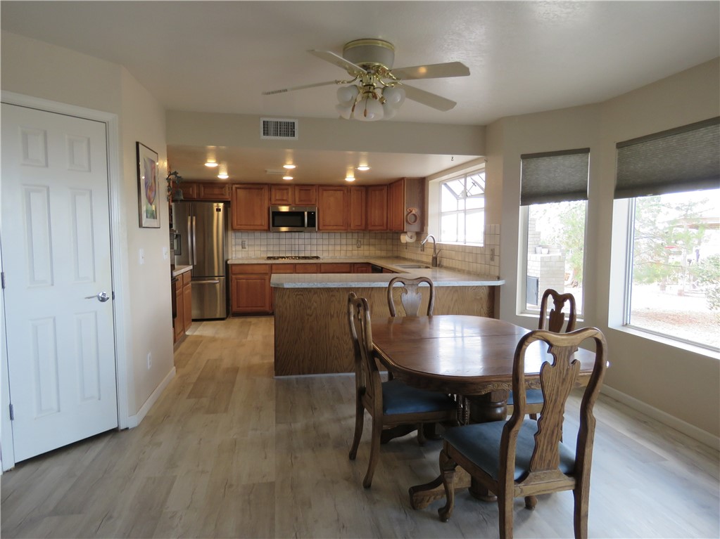 3811 Dakota Road