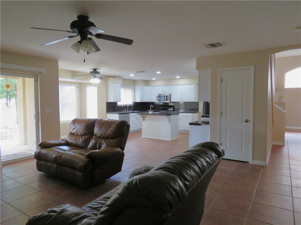 2504 Golf Drive