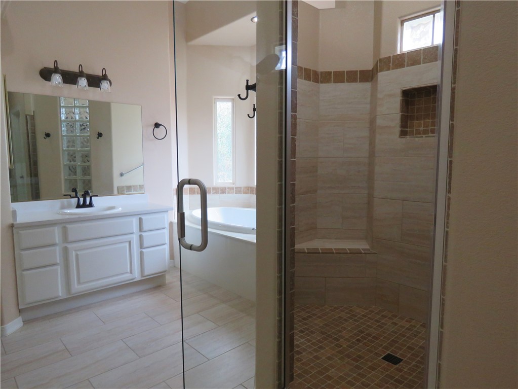 2504 Golf Drive